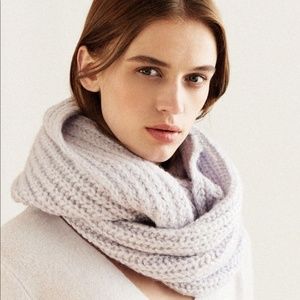 Club Monaco Chunky Infinity Scarf